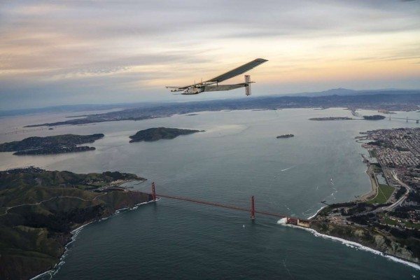 2016-04-24T092521Z_1478356392_GF10000393647_RTRMADP_3_SOLAR-PLANE