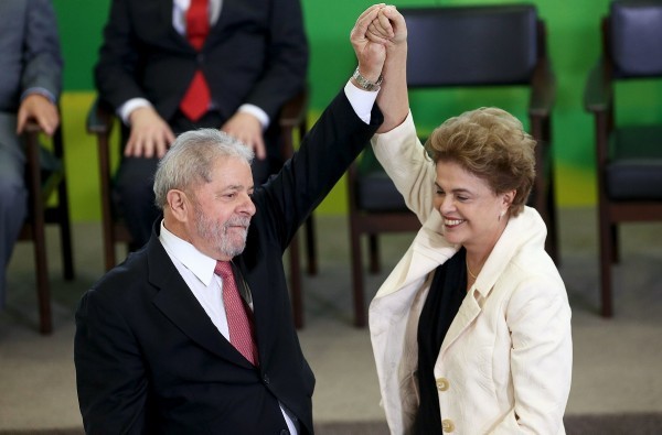 Λούλα και Ρούσεφ -τα φιλαράκια τα καλά... (REUTERS/Adriano Machado)