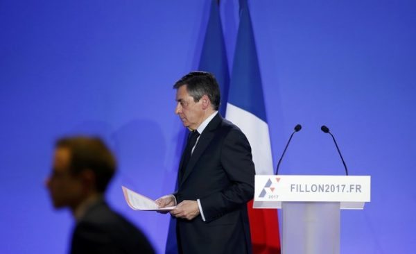 Francois Fillon, former French prime minister, member of The Republicans political party and 2017 presidential candidate of the French centre-right, leaves after a news conference about a "fake job" scandal at his campaign headquarters in Paris, France, February 6, 2017. REUTERS/Benoit Tessier