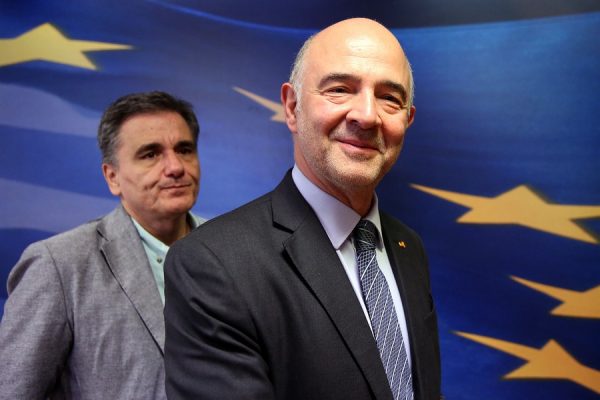 Ο υπουργός Οικονομικών Ευκλείδης Τσακαλώτος και ο Πιερ Μοσκοβισί, επίτροπος Οικονομικών της ΕΕ, κάνουν δηλώσεις στον Τύπο μετά τη συνάντηση τους, Αθήνα Τρίτη 3 Ιουλίου 2018. ΑΠΕ-ΜΠΕ/ΑΠΕ-ΜΠΕ/ΟΡΕΣΤΗΣ ΠΑΝΑΓΙΩΤΟΥ