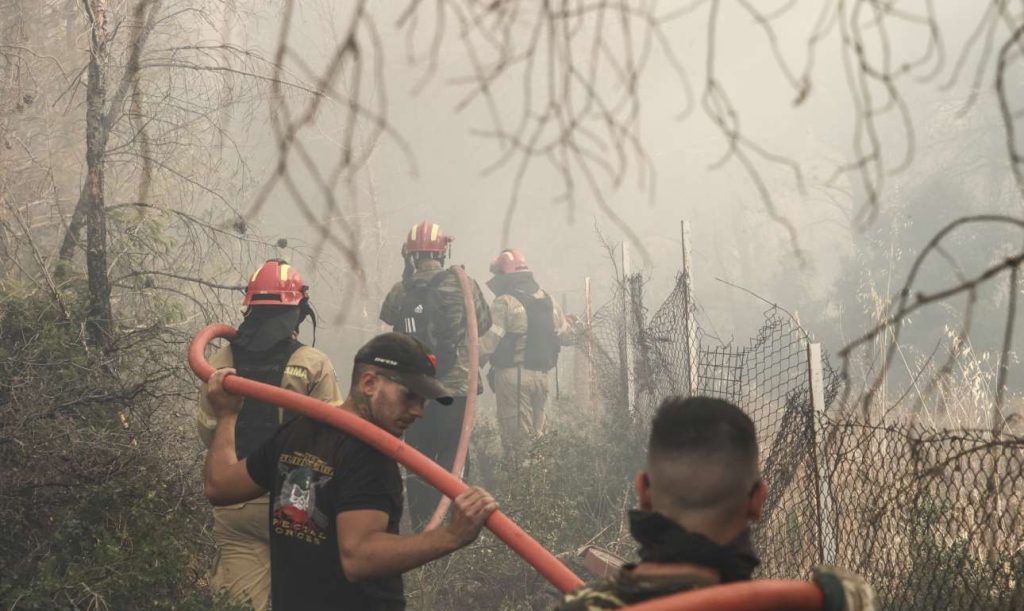 Ενημέρωση της Πυροσβεστικής: 52 νέες πυρκαγιές μέχρι το απόγευμα της Παρασκευής