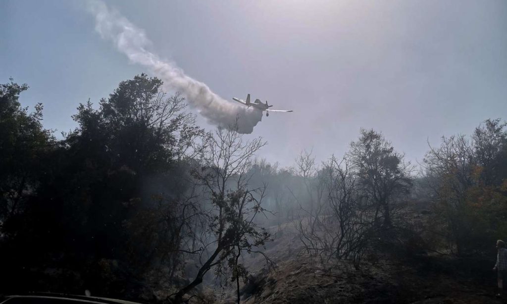 Φωτιά στην Κεραμωτή Νάξου – Μεγάλη κινητοποίηση της Πυροσβεστικής