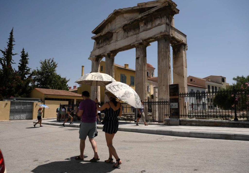 Εώς 46 °C η θερμοκρασία την Τετάρτη – Ανάσα δροσιάς, με προειδοποίηση για μπουρίνια, από Πέμπτη