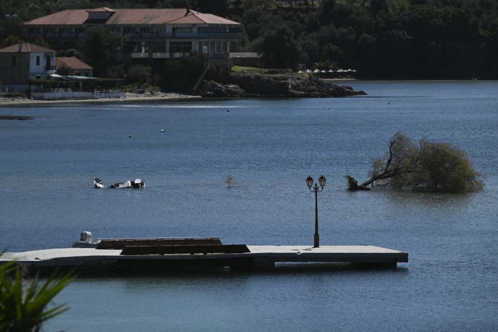 Βρέθηκε σορός άνδρα στην παραλία Μουρτιά του Πηλίου