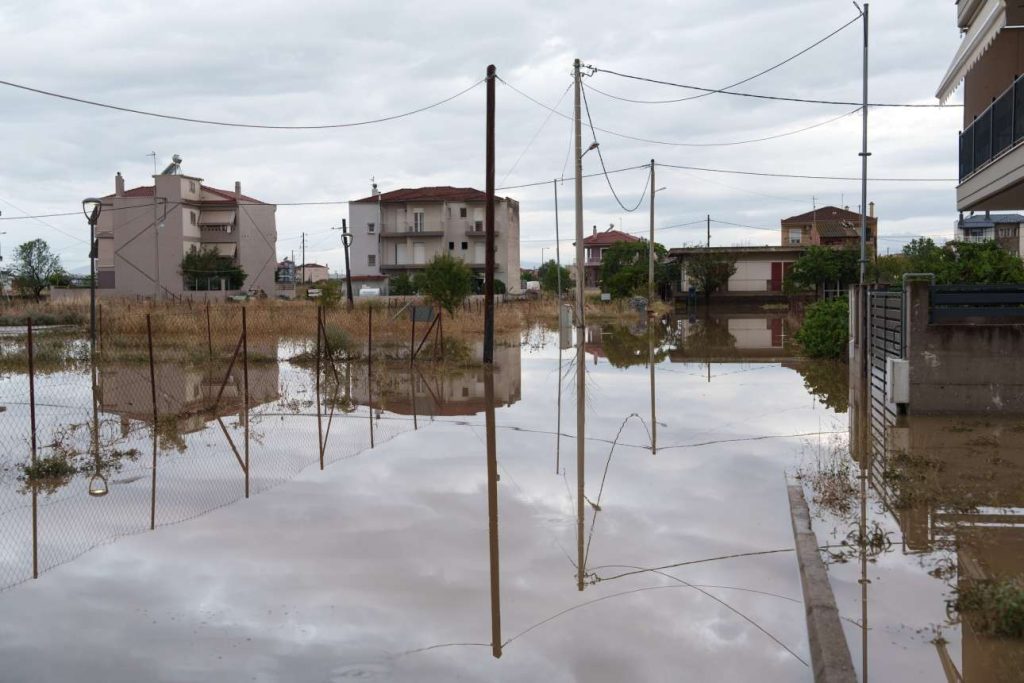 Πυροσβεστική: 4.800 κλήσεις από την αρχή της κακοκαιρίας – Διασώθηκαν πάνω από 800 πολίτες