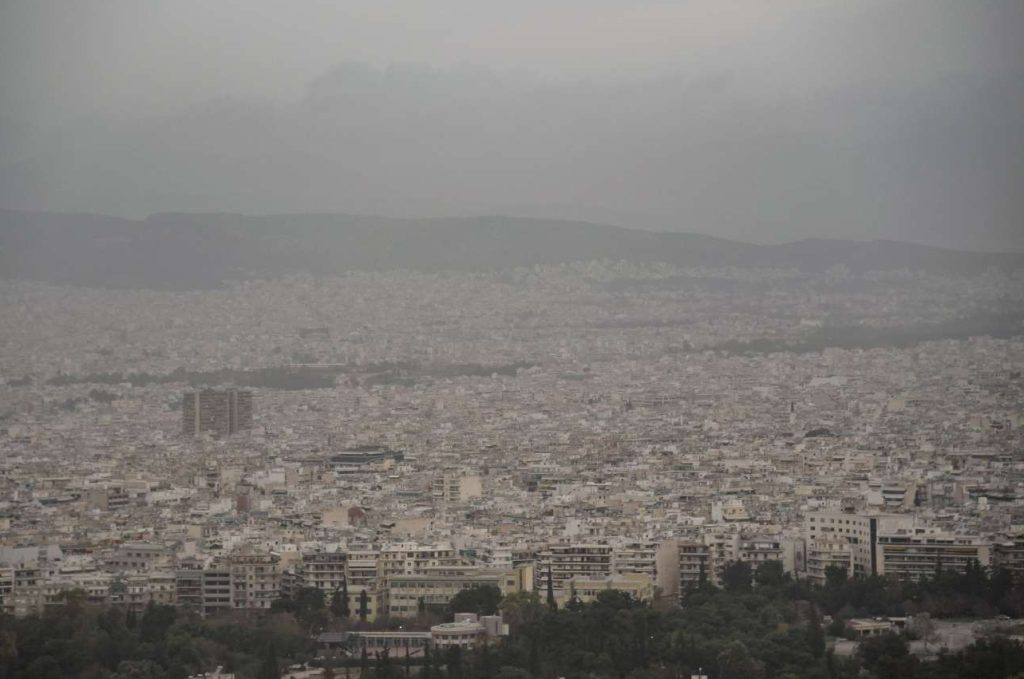 Εκτακτο δελτίο: Ερχονται λασποβροχές και καταιγίδες