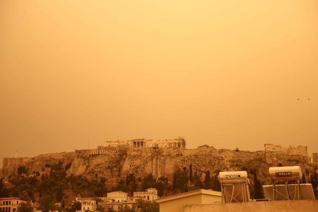 Kύμα ζέστης και αφρικανικής σκόνης έρχεται στην Ελλάδα – Πώς θα εξελιχθεί το φαινόμενο