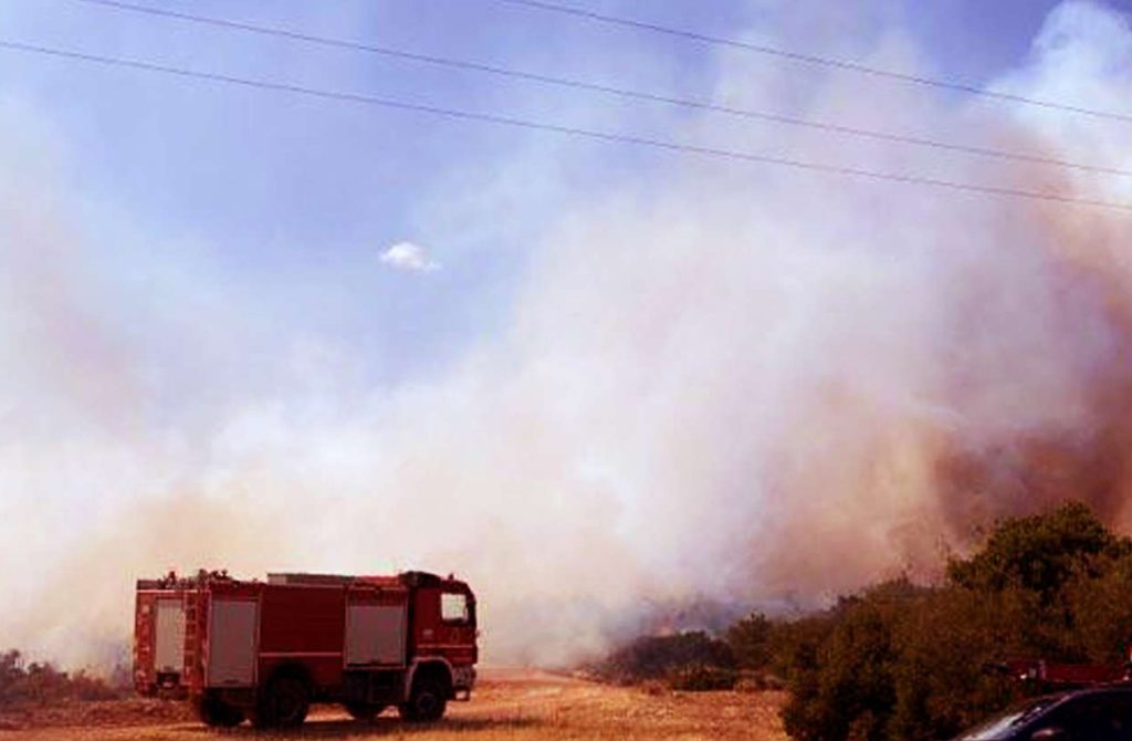 Πυροσβεστική: 41 πυρκαγιές σε 24 ώρες