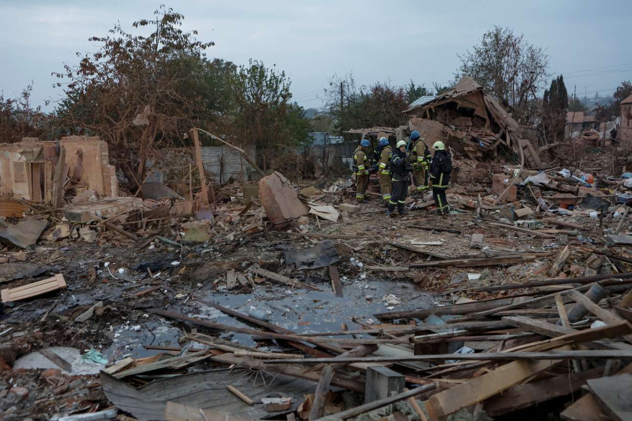 Ρωσικές επιθέσεις: Νεκροί και τραυματίες σε Χάρκοβο και Κίεβο