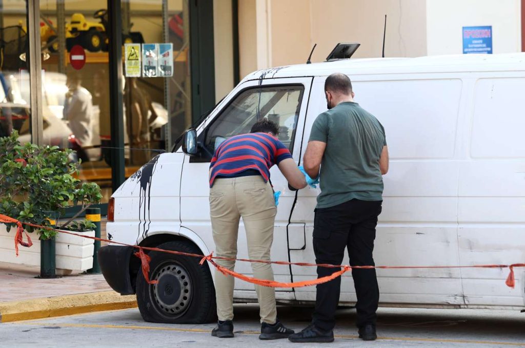 Εξι συλλήψεις για τη ληστεία της χρηματαποστολής στο Λαύριο