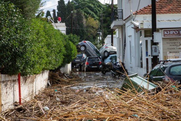 Ρόδος: Βροχόπτωση αντίστοιχη της Βαλένθια και τεράστιες καταστροφές