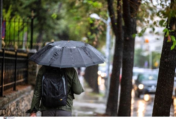 Νέο έκτακτο δελτίο από ΕΜΥ για καταιγίδες και χιόνια