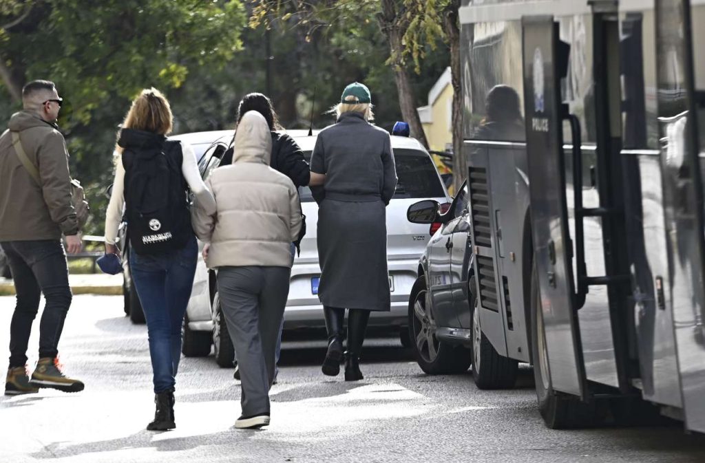 Κύκλωμα προστασίας: Στη φυλακή η βραβευμένη αστυνομικός, ο «αρχηγός» και ένας «υπαρχηγός»