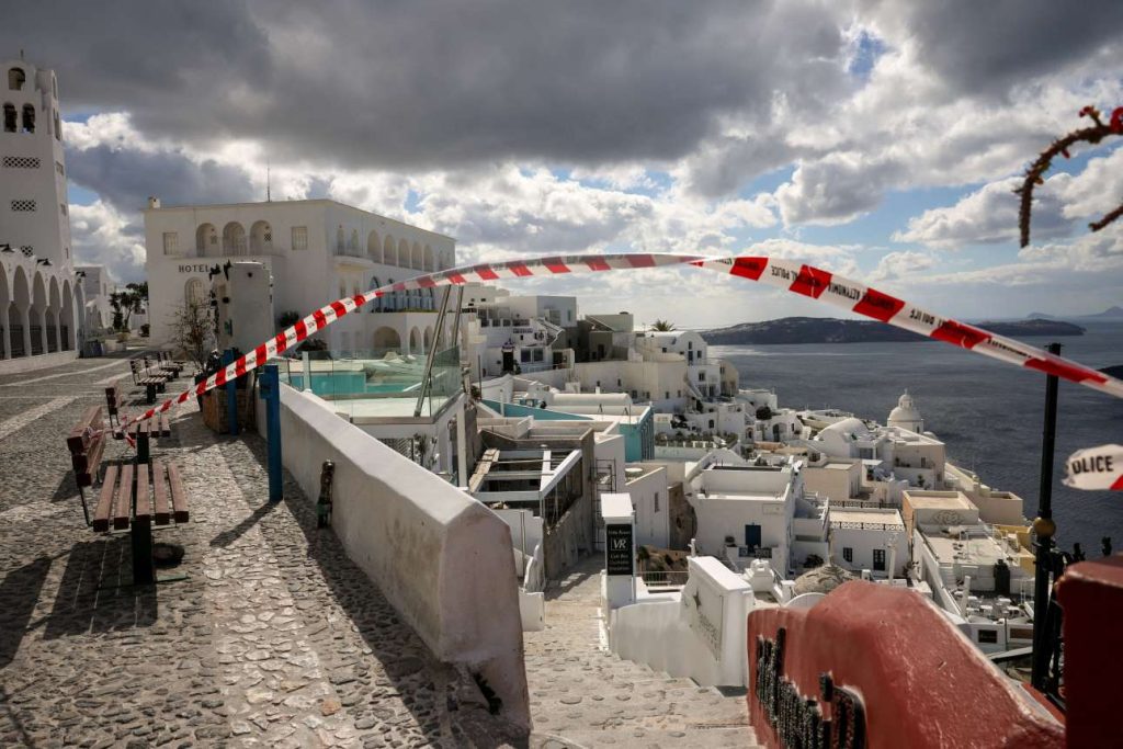 Κλειστά μέχρι και 28 Φεβρουαρίου τα σχολεία σε Θήρα, Ιο, Ανάφη και Αμοργό