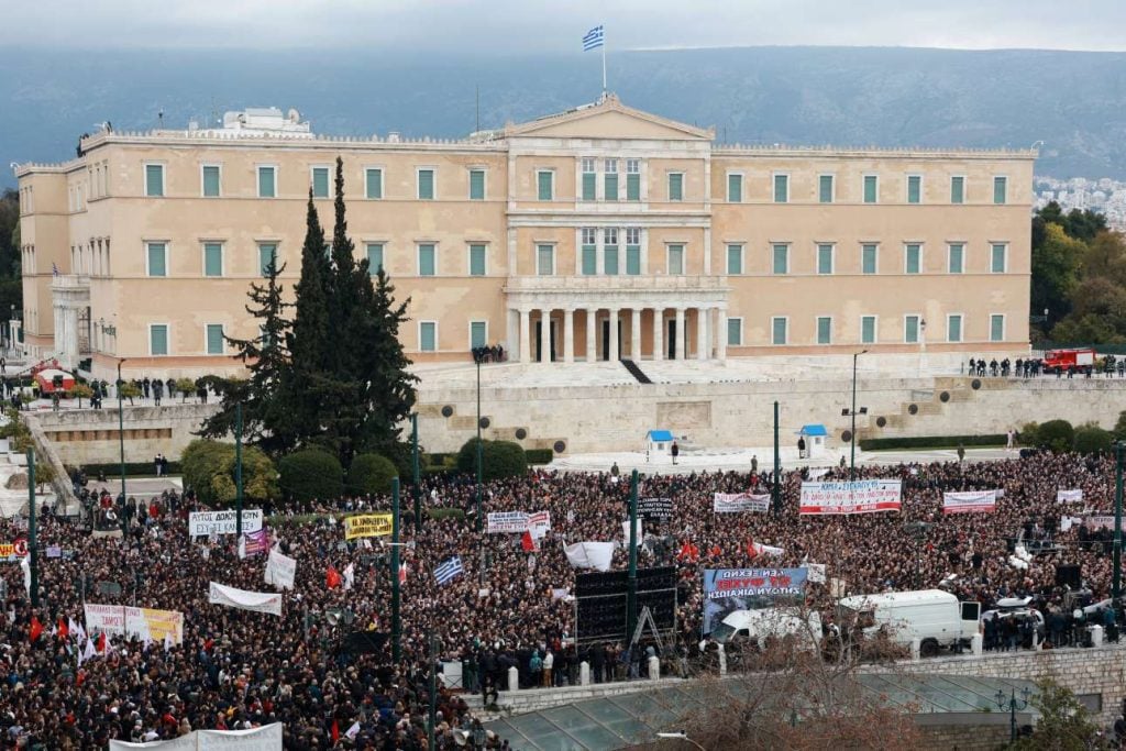 Τέμπη: Μεγάλα συλλαλητήρια σε όλη την Ελλάδα στη μνήμη των θυμάτων