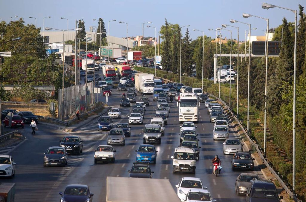 Δευτέρα ταλαιπωρίας για τους οδηγούς σε Κηφισό και Αττική Οδό